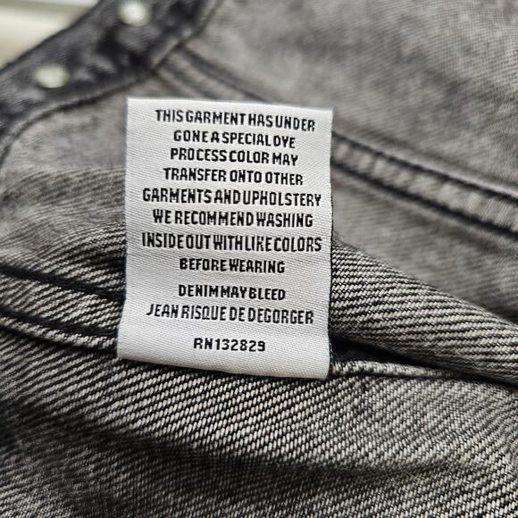 GRLFRND NWT Revolve Maeve Distressed Button Jean Jacket in Phantom Sz XS - Picture 11 of 16